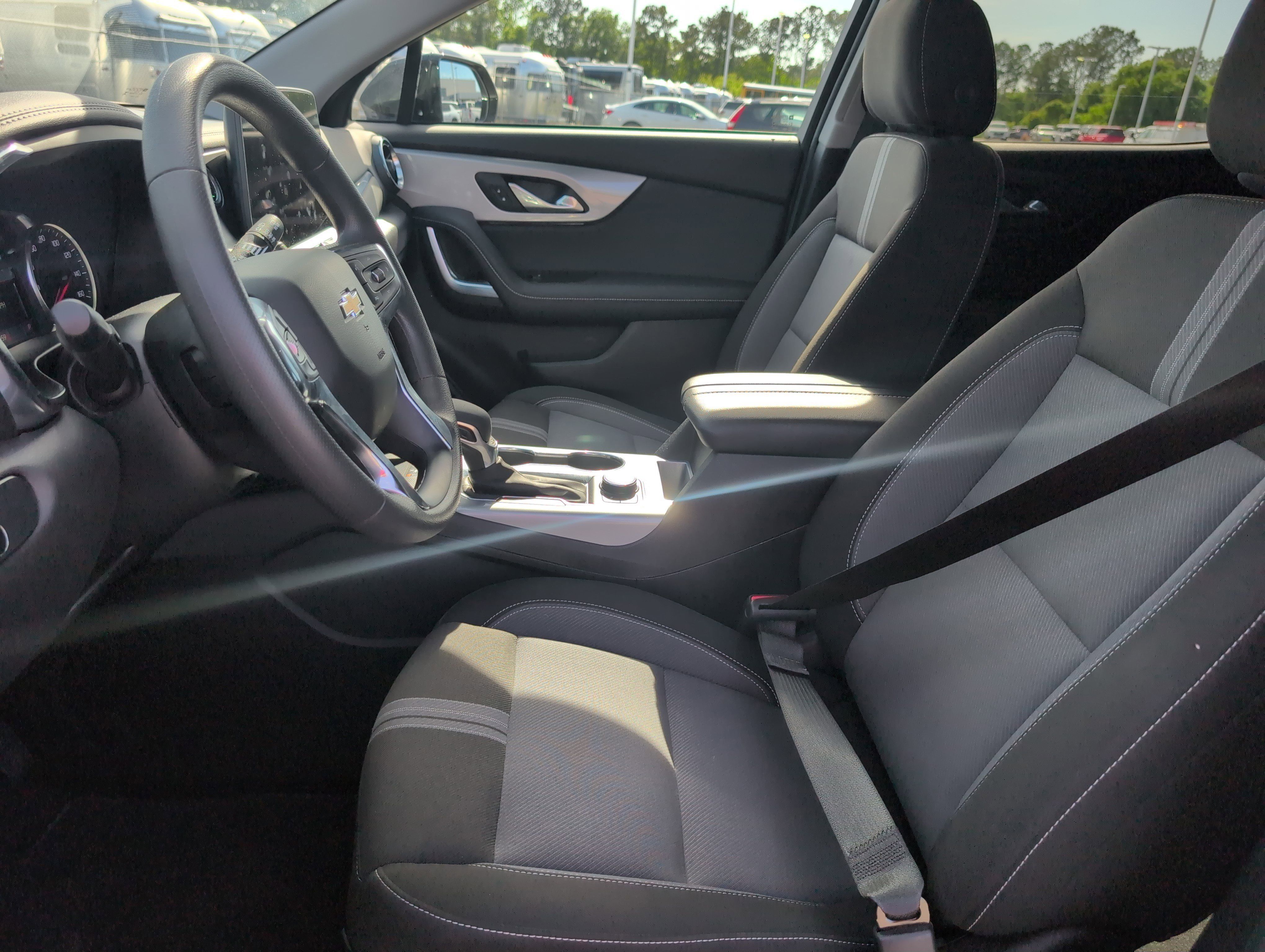 Used 2024 Chevrolet Blazer LT w/ Convenience Package FWD image 13