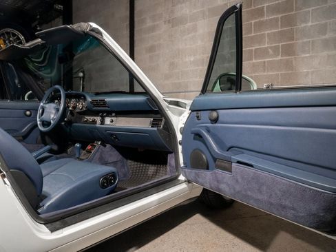 Used 1995 Porsche 911 Cabriolet image 24