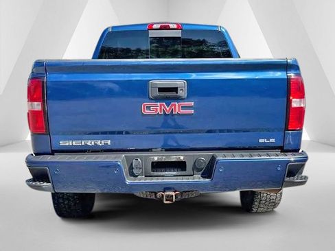 Used 2018 GMC Sierra 1500 SLE w/ Elevation Edition AWD/4WD image 5