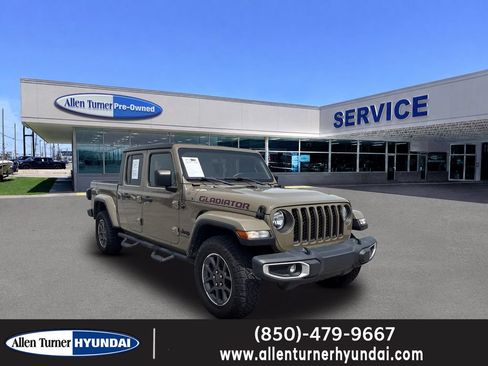 Used 2020 Jeep Gladiator Sport AWD/4WD image 1
