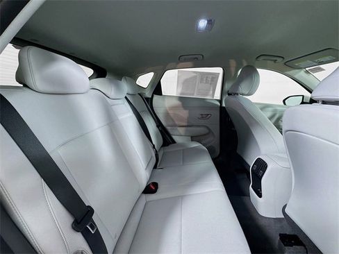 Used 2024 Hyundai Kona SEL w/ Convenience Package image 31