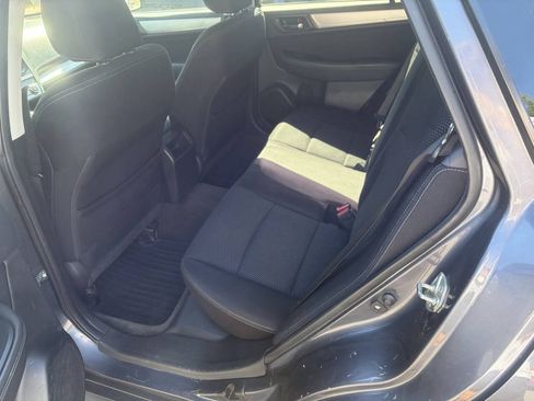 Used 2015 Subaru Outback 2.5i Premium AWD/4WD image 11