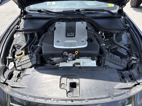 Used 2011 INFINITI G37 Sport w/ Premium Pkg image 32