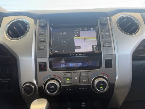 Used 2017 Toyota Tundra Limited image 29