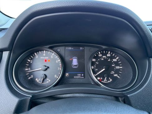 Used 2018 Nissan Rogue S image 16