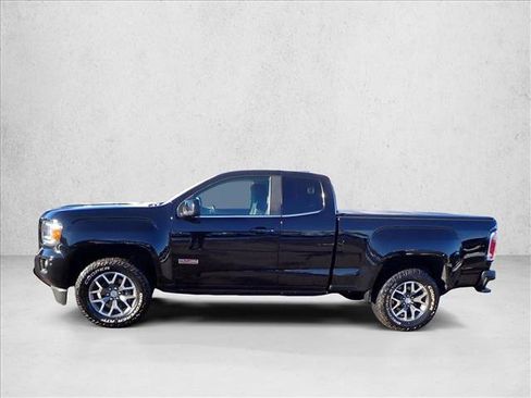 Used 2019 GMC Canyon All Terrain w/ Trailering Package image 2