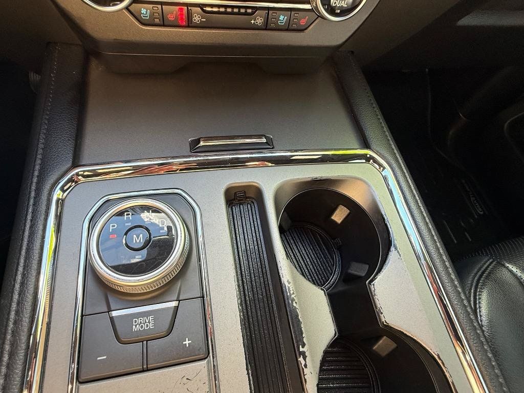 Used 2021 Ford Expedition XLT RWD image 16