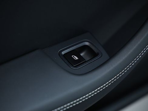 New 2026 Porsche Panamera 4 image 26