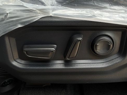 New 2026 Toyota Tundra SR5 AWD/4WD image 10