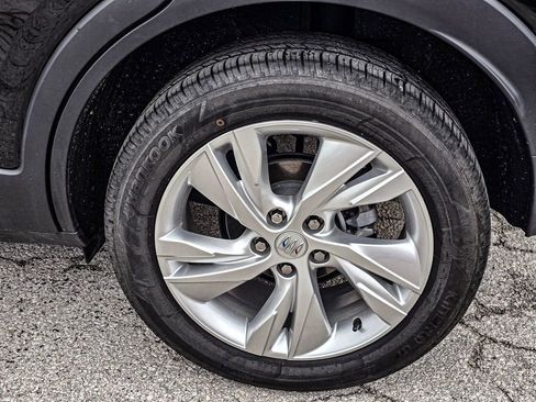 Used 2025 Buick Encore GX Preferred AWD/4WD image 9