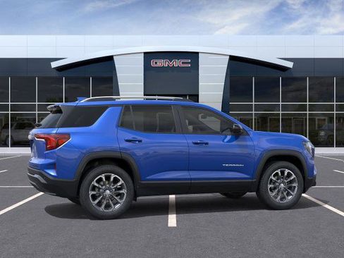 New 2026 GMC Terrain Elevation w/ Elevation Premium Package image 29