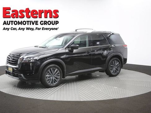 Used 2025 Nissan Pathfinder SL w/ SL Premium Package AWD/4WD image 60