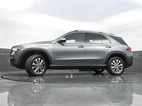 Used 2022 Mercedes-Benz GLE 350 4MATIC w/ Premium Package image 31
