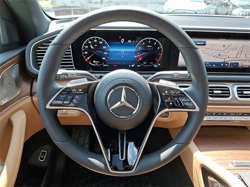 Certified 2025 Mercedes-Benz GLE 350 4MATIC image 19