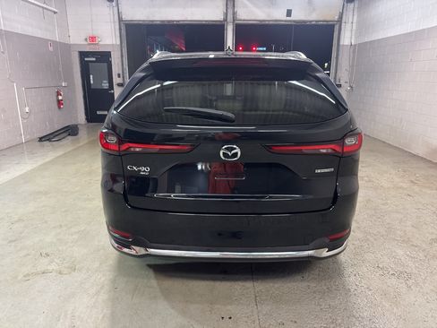 Used 2024 MAZDA CX-90 3.3 Turbo w/ Premium Package AWD/4WD image 7