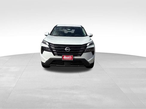 New 2026 Nissan Rogue SV FWD image 8