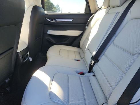 New 2025 MAZDA CX-5 AWD 2.5 S w/ Premium Plus Pkg image 17
