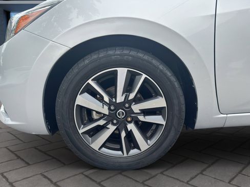 Used 2021 Nissan Versa SV image 22