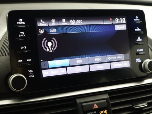 Used 2018 Honda Accord Sport image 31