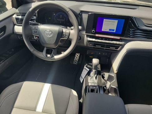New 2026 Toyota Camry SE w/ Convenience Package FWD image 26