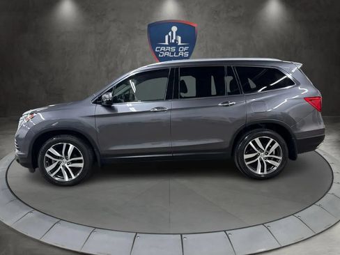 Used 2017 Honda Pilot Elite image 2