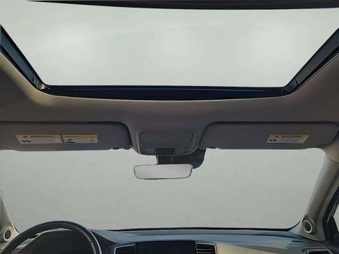 Used 2022 Honda Pilot Special Edition image 12