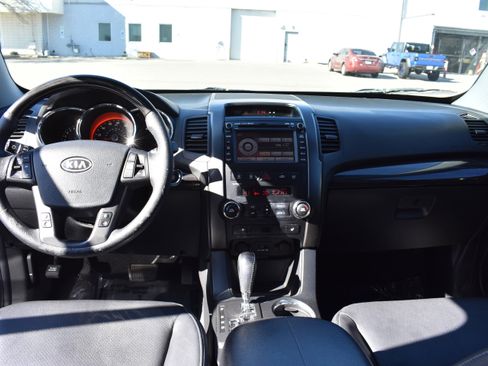 Used 2013 Kia Sorento SX w/ SX Premium Pkg image 35
