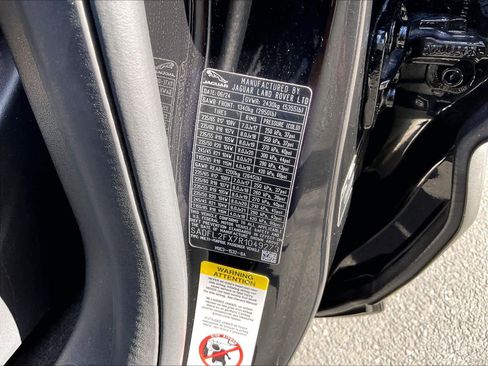 Used 2024 Jaguar E-PACE R-Dynamic SE AWD/4WD image 33