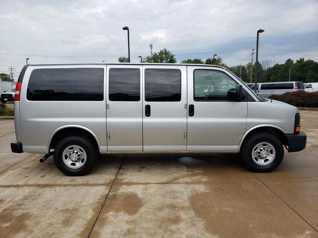 Used 2016 Chevrolet Express 2500 LS RWD image 7