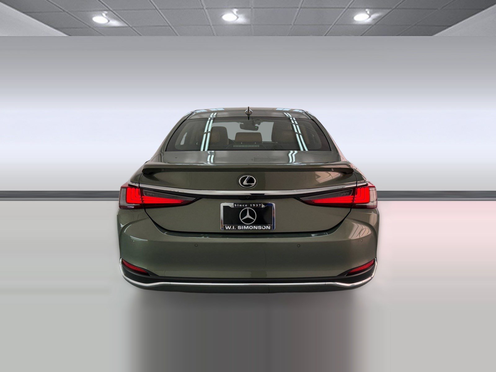 Used 2025 Lexus ES 300h w/ Premium Package FWD image 9