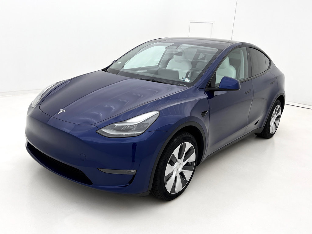 Used 2023 Tesla Model Y Long Range AWD/4WD image 4