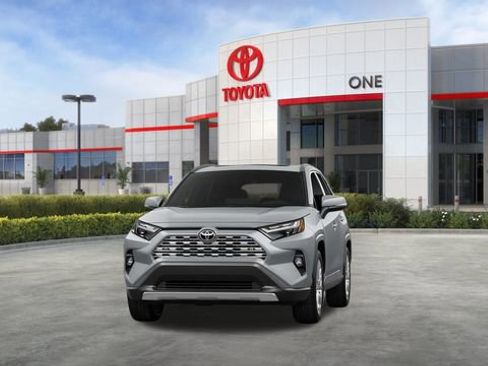 New 2025 Toyota RAV4 Limited image 19