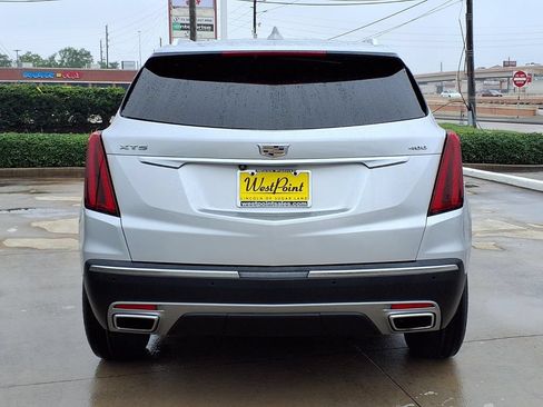 Used 2020 Cadillac XT5 Premium Luxury FWD image 5