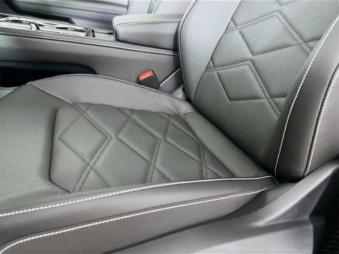 Used 2025 Volkswagen Atlas SE w/ Panoramic Sunroof Package image 8