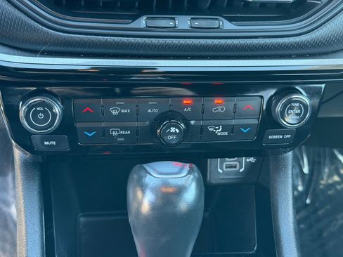 Used 2023 Jeep Compass Trailhawk image 29