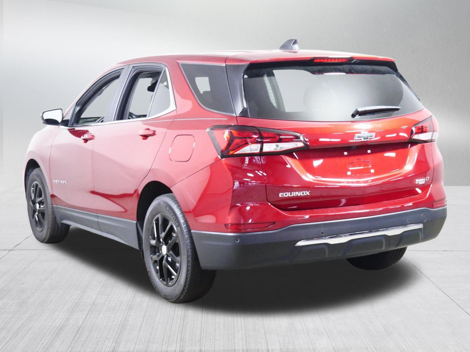 Used 2023 Chevrolet Equinox LT FWD image 5