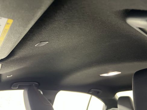 Used 2024 Toyota Corolla SE image 21