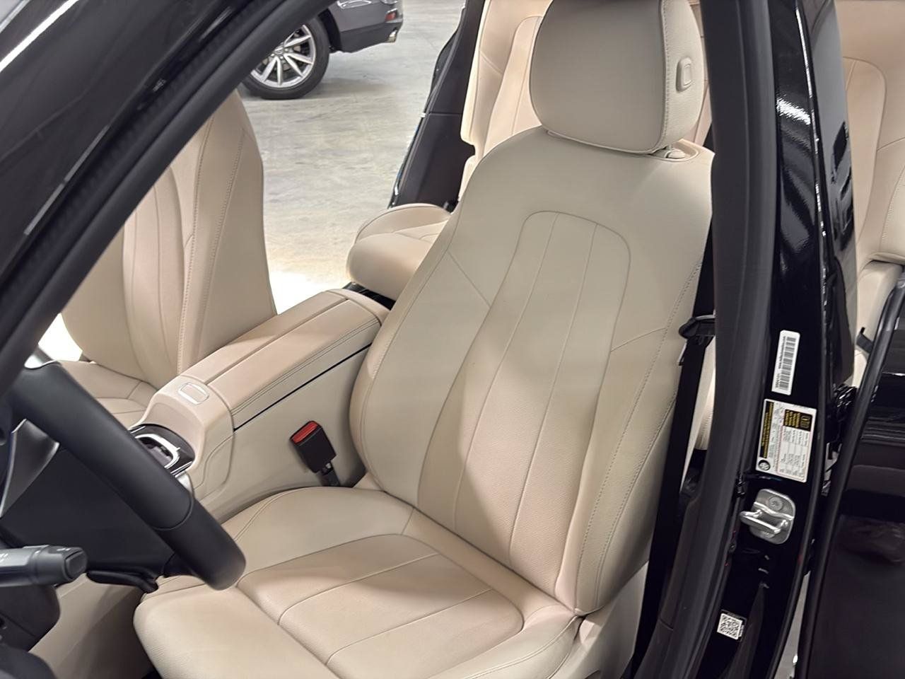 Used 2024 Mercedes-Benz EQB 250+ w/ Winter Package image 13