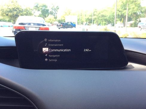 Used 2020 MAZDA MAZDA3 Sedan w/ Select Package FWD image 25