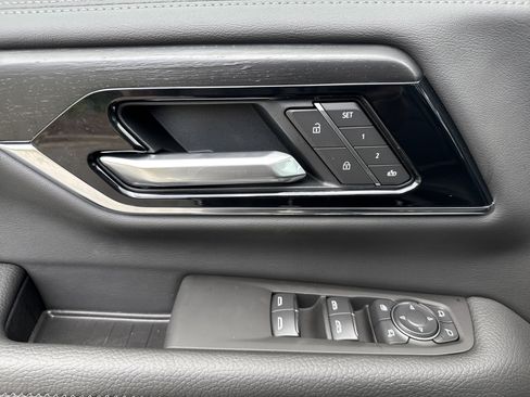 New 2026 GMC Yukon Denali AWD/4WD image 15