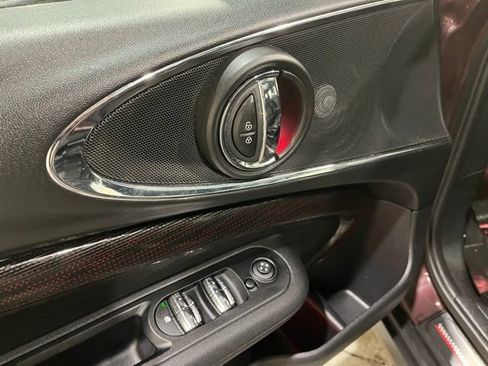 Used 2016 MINI Cooper Clubman S image 16