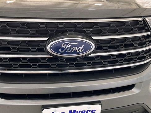 Used 2023 Ford Explorer XLT w/ Equipment Group 202A image 26