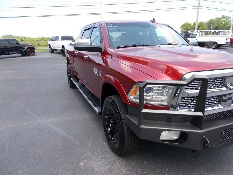 Used 2015 RAM 3500 Laramie AWD/4WD image 10