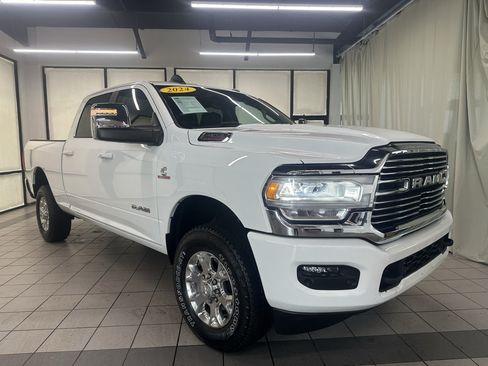 Used 2024 RAM 2500 Laramie w/ Safety Group AWD/4WD image 2