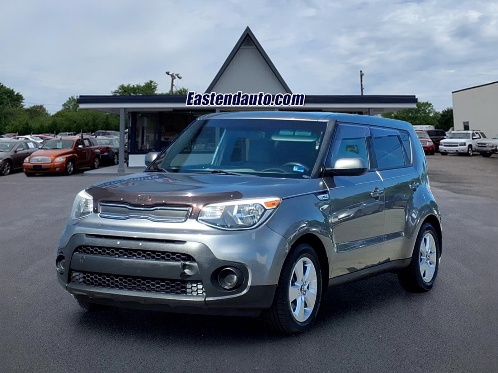 Used 2017 Kia Soul FWD image 1