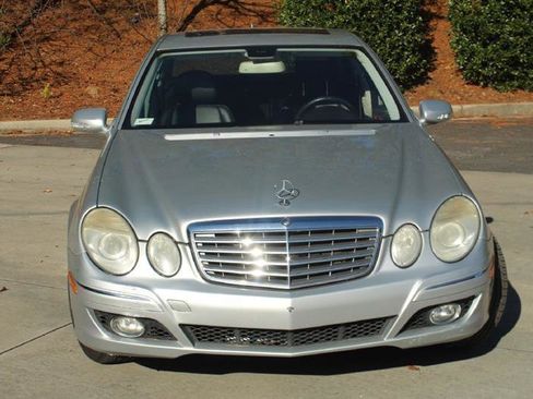 Used 2008 Mercedes-Benz E 350 Sedan image 2
