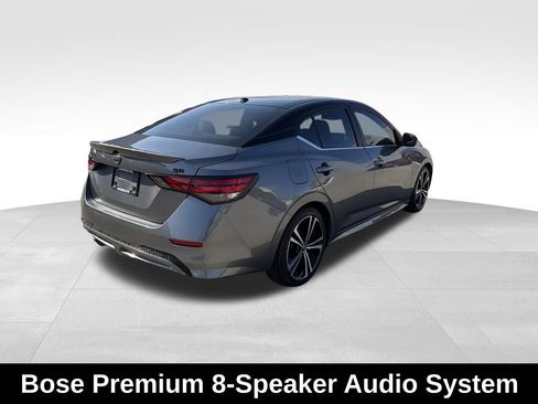 Used 2020 Nissan Sentra SR w/ Premium Package image 5