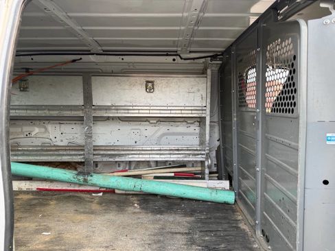 Used 2013 Ford E-250 and Econoline 250 w/ PWR Group image 7