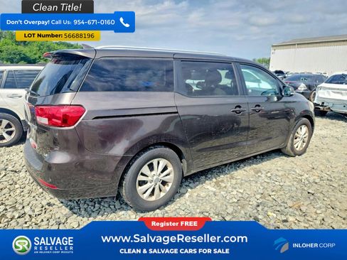 Used 2016 Kia Sedona LX w/ LX Convenience Package FWD image 4