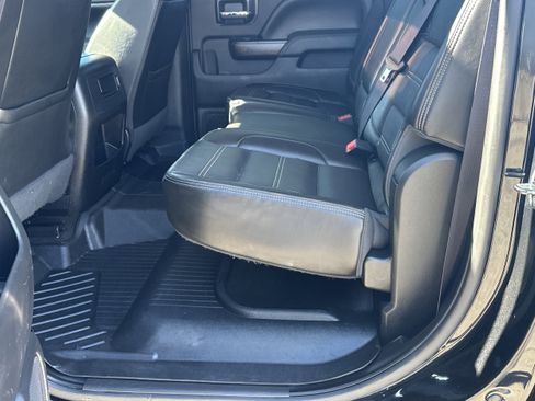 Used 2017 GMC Sierra 3500 Denali w/ Duramax Plus Package image 20